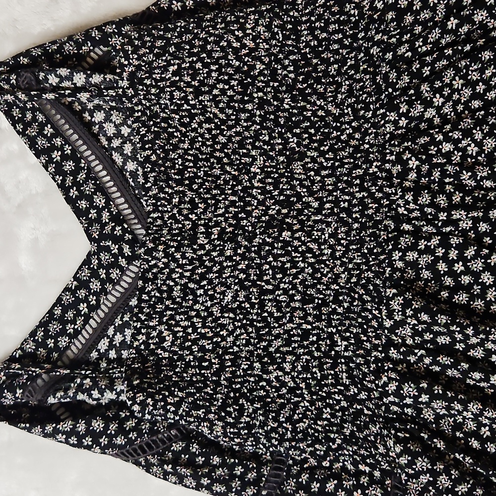 Aeropostale Black and White Floral Romper - Picture 6 of 12